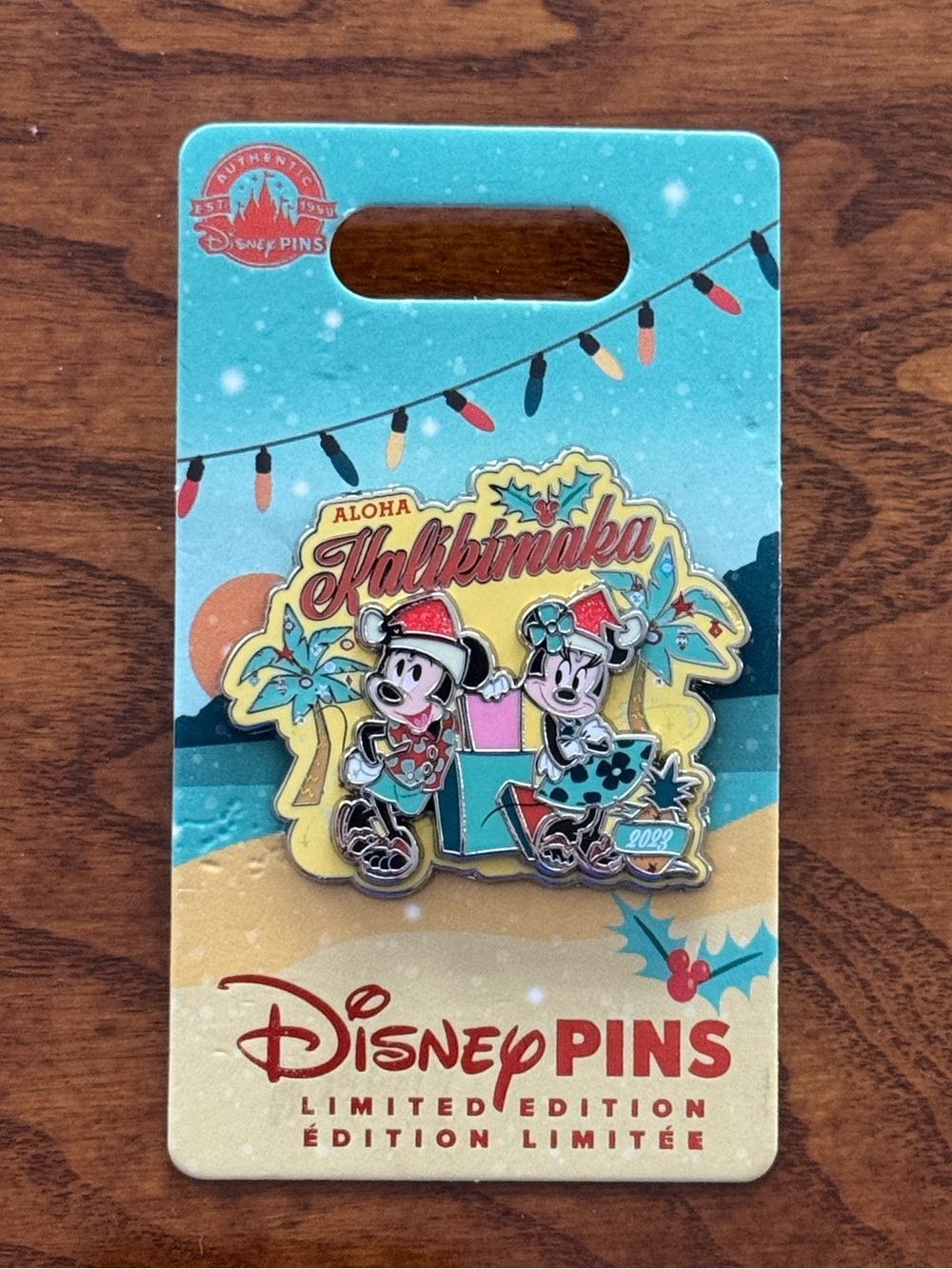 Disney Aloha Kalikimaka 2023 Christmas Pin Limited Edition